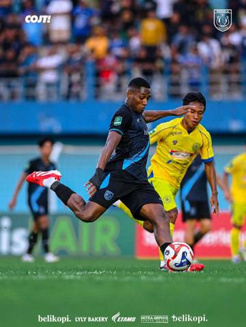Pemain Persela dan Persiku Kecewa dengan Hasil Imbang